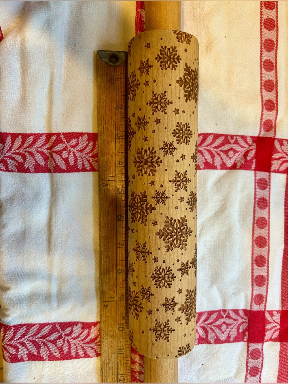 Snowflake embossed rolling Pin - Picture 9 of 9